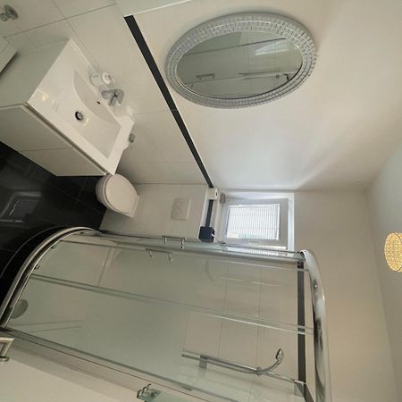 Apartments Leonardo Primosten Exterior photo