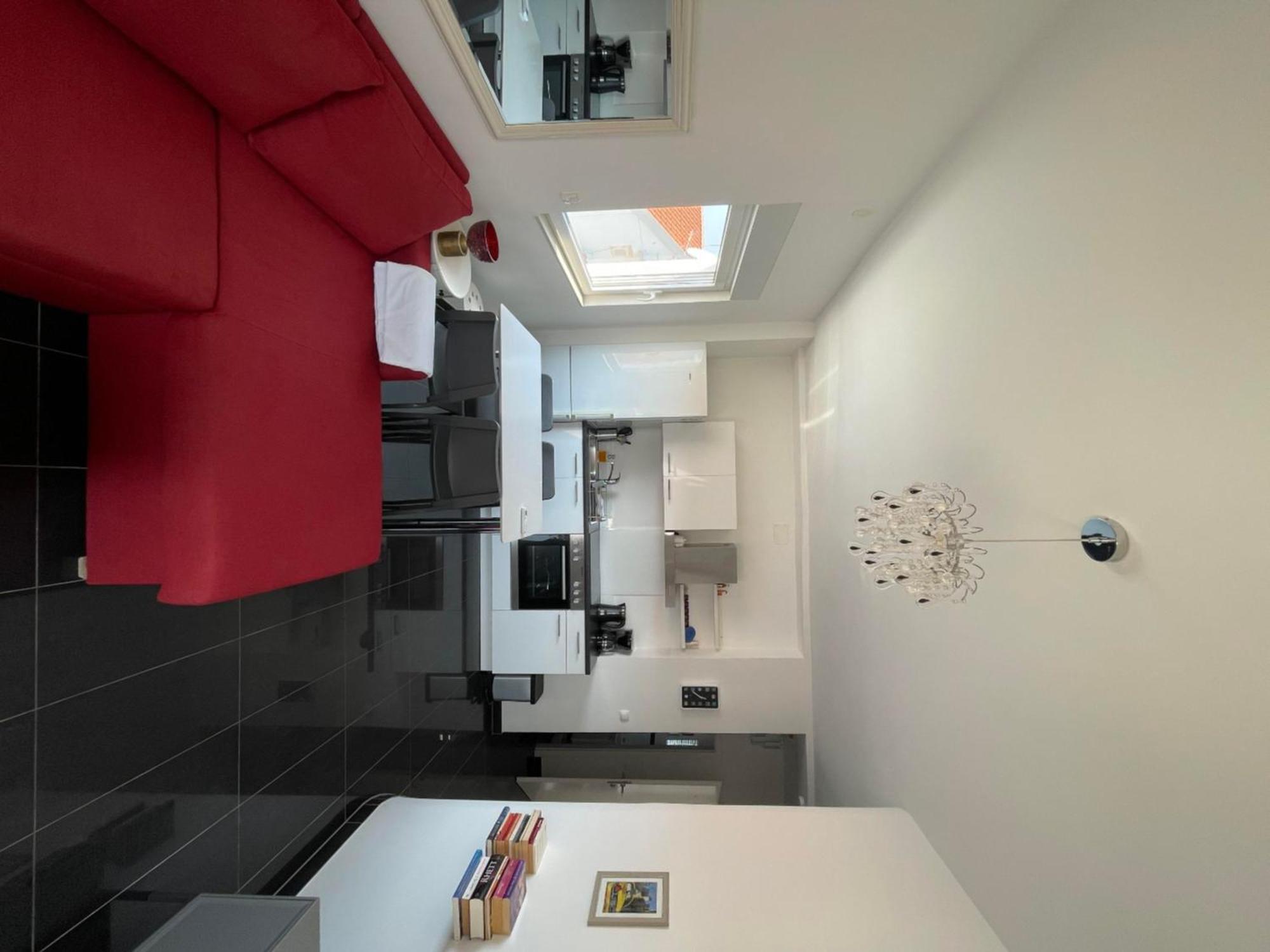 Apartments Leonardo Primosten Exterior photo